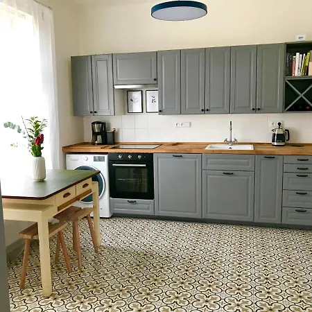 Vila - Vyjimecne Ubytovani Se Saunou V Podkrkonosi *
