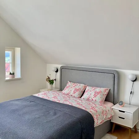 Vila - Vyjimecne Ubytovani Se Saunou V Podkrkonosi Villa Pecka